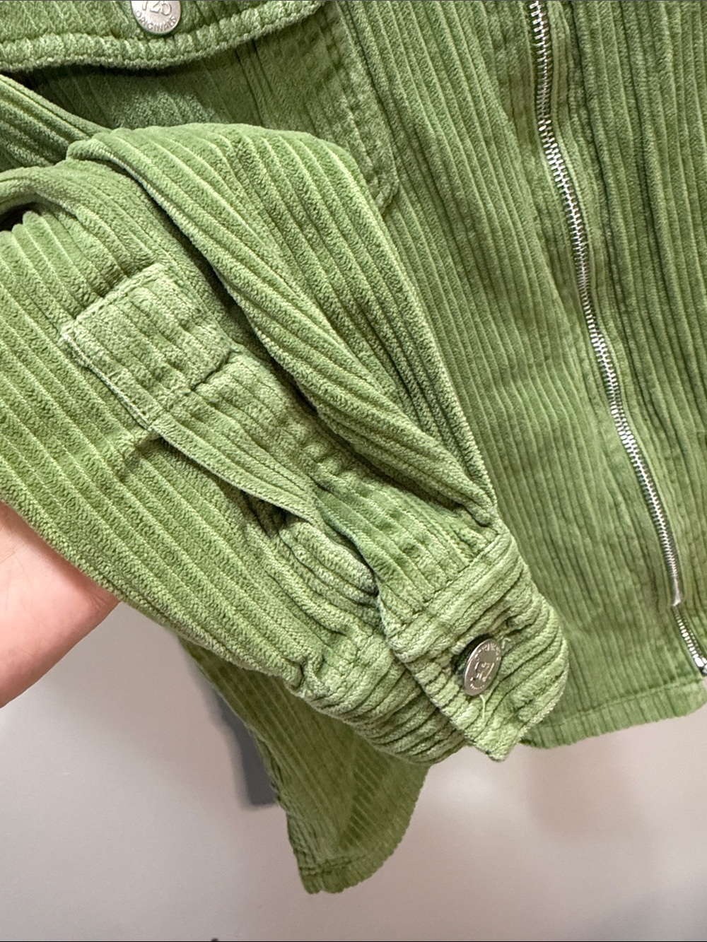 725 Originals Vintage Women’s Olive Green Corduroy Zip Shirt Jacket Size Small - Picture 6 of 13